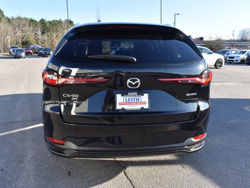 Used 2025 MAZDA CX-90 3.3 Turbo w/ Preferred Package image 8