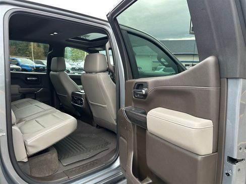 Used 2019 Chevrolet Silverado 1500 LTZ w/ LTZ Premium Package image 14