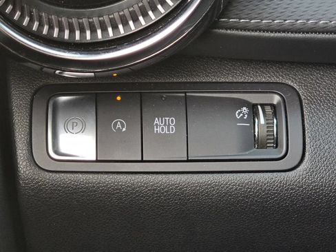 Certified 2025 Chevrolet Equinox LT FWD image 33