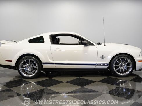 Used 2008 Ford Mustang Shelby GT500 RWD image 15