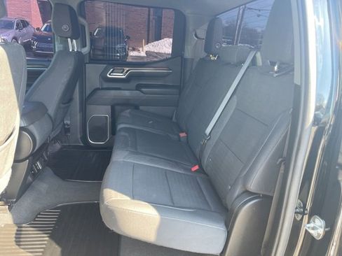 Used 2022 Chevrolet Silverado 1500 LT image 14