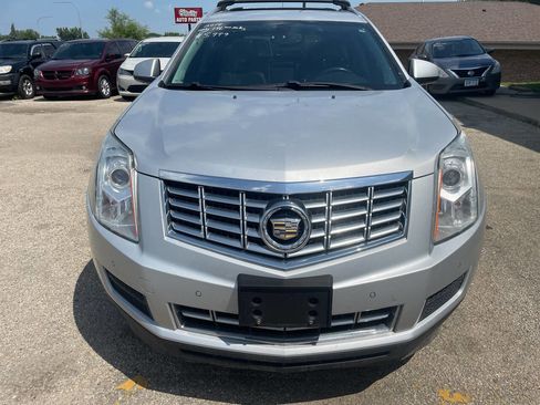 Used 2014 Cadillac SRX Luxury image 3