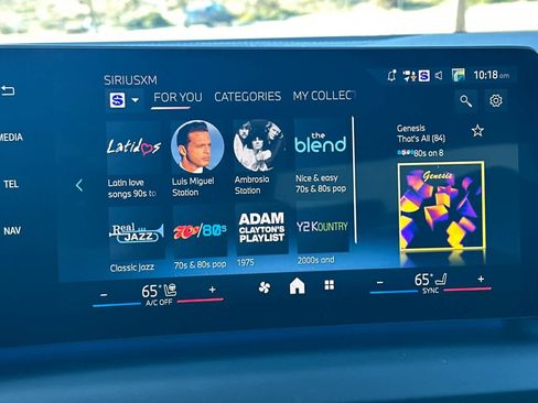 Used 2025 BMW 228i xDrive w/ Premium Package image 20