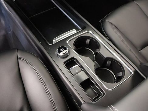 New 2026 Lincoln Corsair Premiere image 9