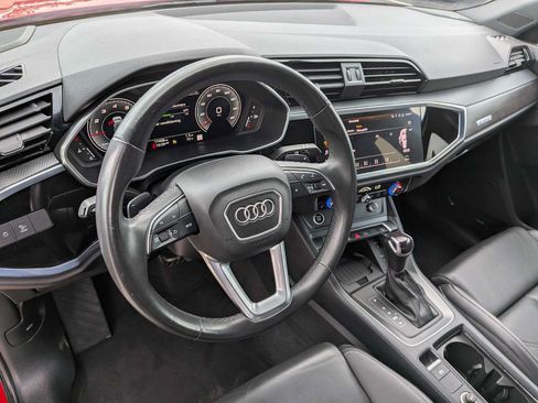 Used 2024 Audi Q3 2.0T Premium Plus AWD/4WD image 2