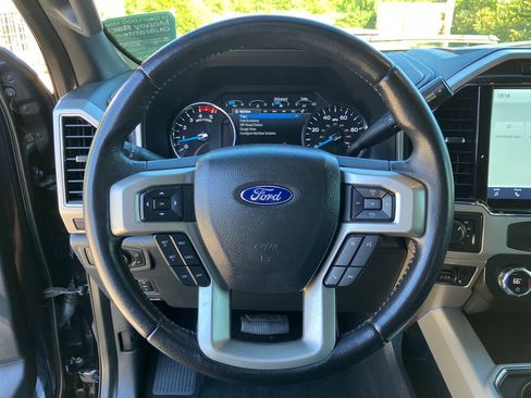 Used 2022 Ford F250 Lariat w/ Lariat Ultimate Package image 16