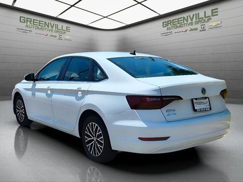 Used 2021 Volkswagen Jetta S image 4