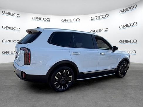 Used 2024 Kia Telluride SX FWD image 7