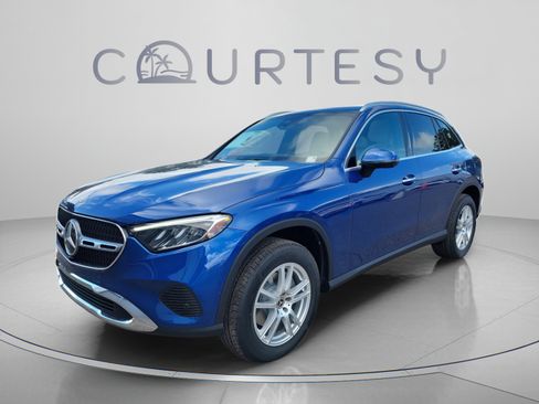 Certified 2026 Mercedes-Benz GLC 300 4MATIC image 1
