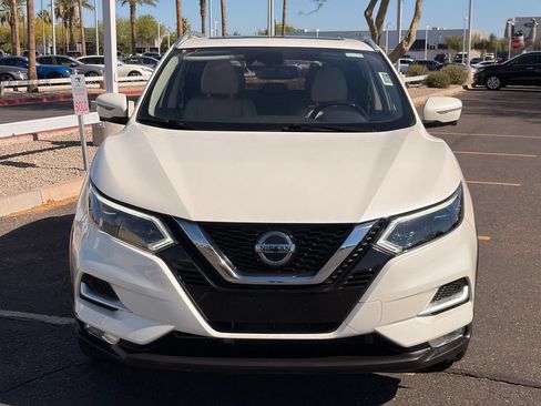 Certified 2022 Nissan Rogue Sport SL w/ Premium Package AWD/4WD image 9