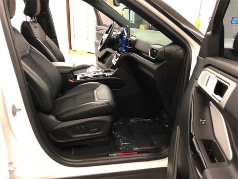 Used 2024 Ford Explorer ST w/ Equipment Group 401A image 38