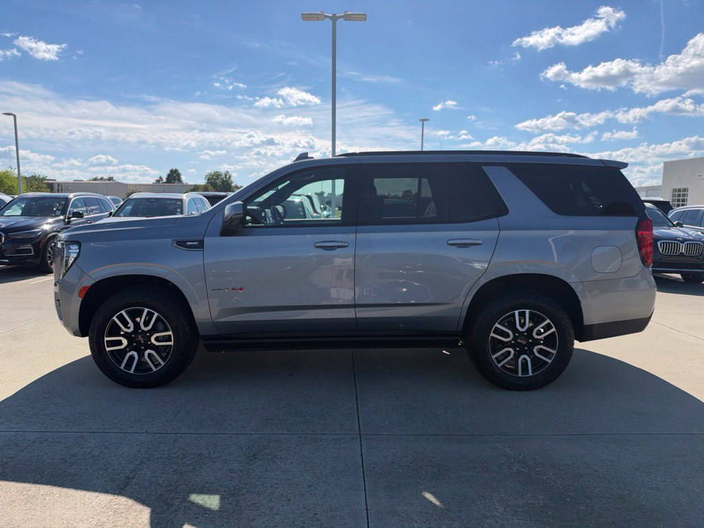 Used 2024 GMC Yukon AT4 w/ AT4 Premium Plus Package AWD/4WD image 2