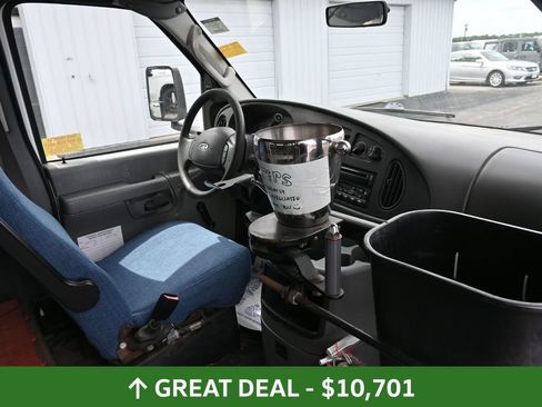 Used 2003 Ford E-450 and Econoline 450 RWD image 20