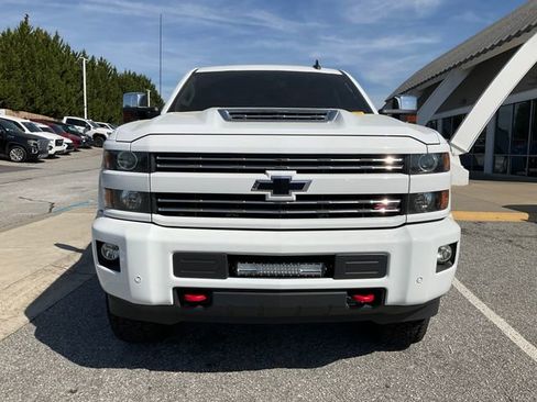 Used 2017 Chevrolet Silverado 2500 LTZ w/ Duramax Plus Package image 2