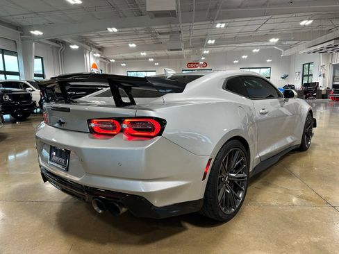 Used 2019 Chevrolet Camaro ZL1 image 23