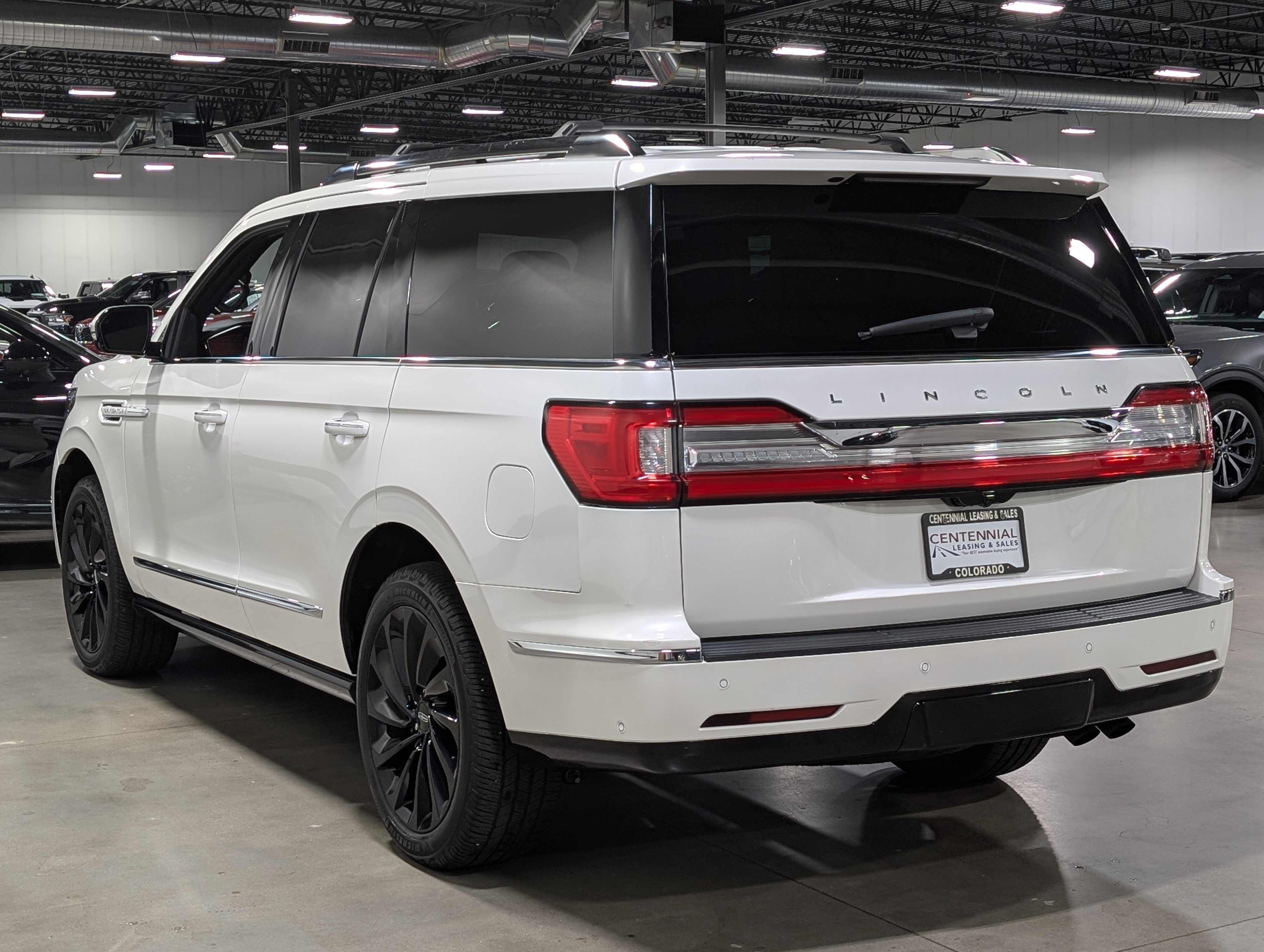 Used 2020 Lincoln Navigator Reserve w/ Equipment Group 208A Reserve AWD/4WD image 5