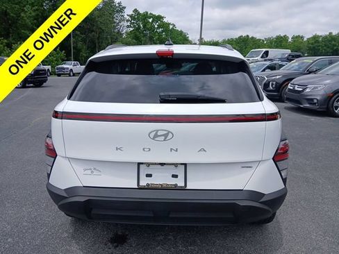 Used 2024 Hyundai Kona SEL AWD/4WD image 5