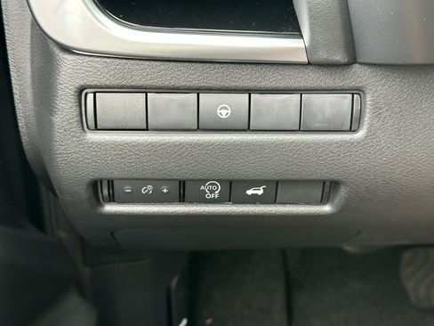 New 2026 Nissan Rogue SV AWD/4WD image 27