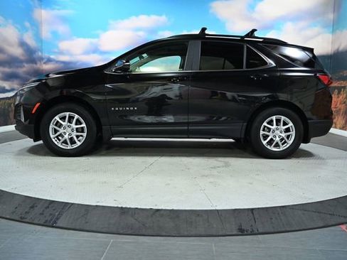 Used 2023 Chevrolet Equinox LT image 4