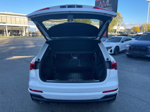 Used 2023 Audi Q3 2.0T Premium w/ Convenience Package image 70