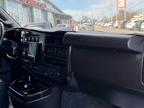 Used 2023 Chevrolet Express 2500 image 11