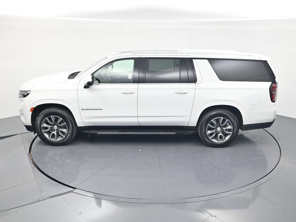 Used 2022 Chevrolet Suburban LT w/ LT Signature Plus Package AWD/4WD image 43