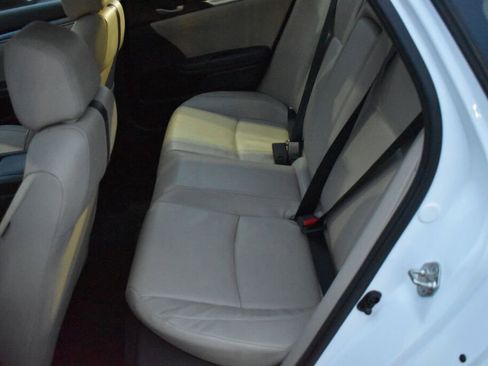 Used 2017 Honda Civic Touring image 26