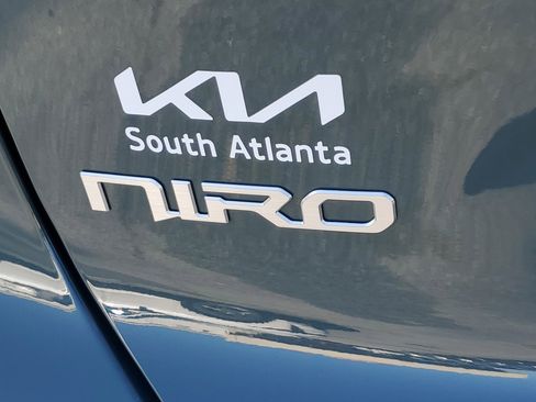 New 2025 Kia Niro EX image 7