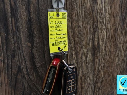 Used 2014 Buick LaCrosse Leather image 31