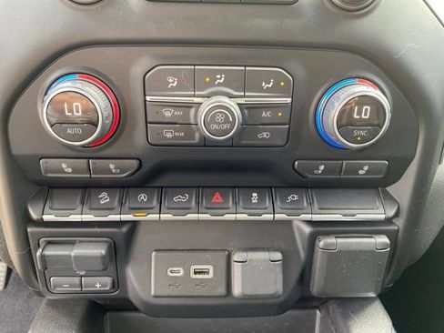 Used 2019 Chevrolet Silverado 1500 RST AWD/4WD image 25
