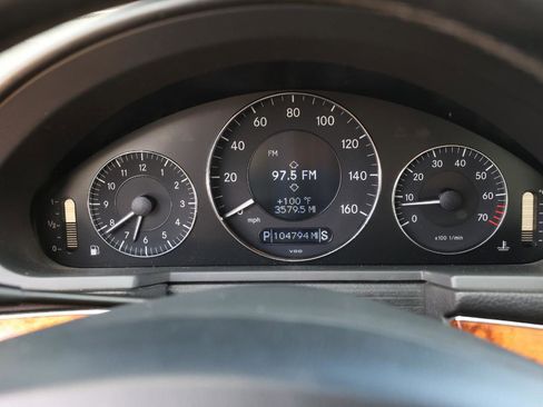 Used 2006 Mercedes-Benz E 350 4MATIC Sedan image 29