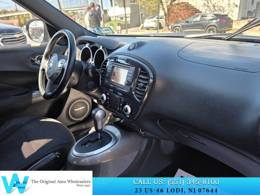 Used 2013 Nissan Juke SV AWD/4WD image 18