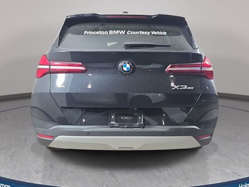 Used 2025 BMW X3 xDrive30i w/ Convenience Package image 7