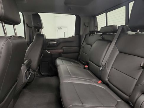 Used 2021 GMC Sierra 1500 SLT AWD/4WD image 22