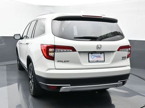 Used 2022 Honda Pilot Touring image 3