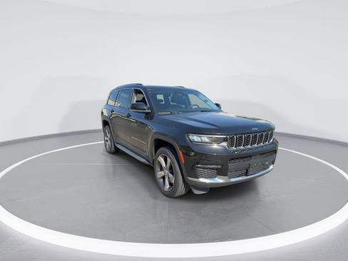 Used 2021 Jeep Grand Cherokee L Limited image 2