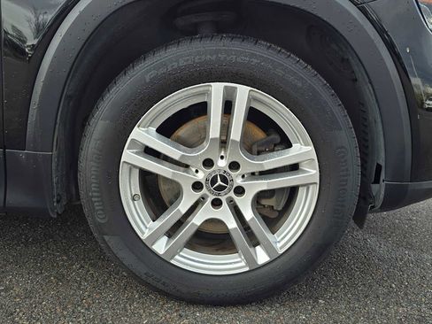 Used 2020 Mercedes-Benz GLB 250 4MATIC image 9