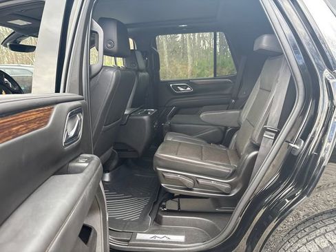 Used 2022 Chevrolet Tahoe High Country image 17