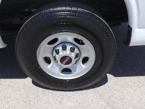 Used 2024 GMC Savana 2500 w/ Driver Convenience Package RWD image 21