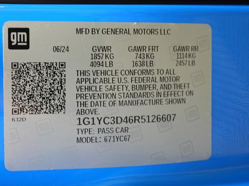 Used 2024 Chevrolet Corvette Stingray Premium Conv w/ Battery Protection Package RWD image 22