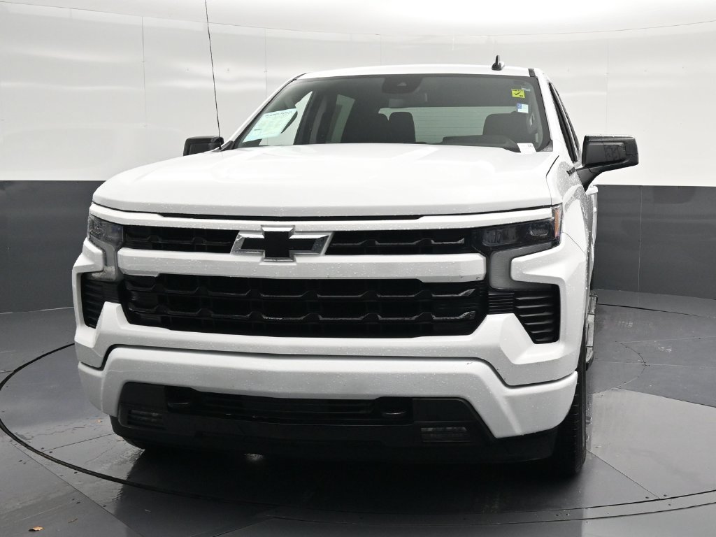 Used 2024 Chevrolet Silverado 1500 RST w/ Dark Appearance Package RWD image 6