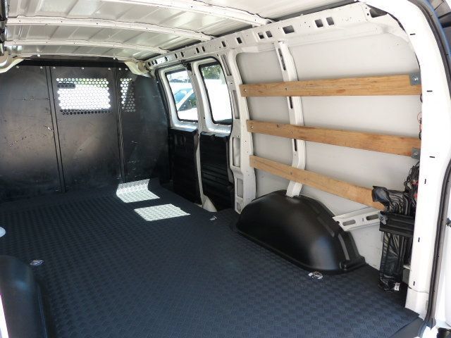Used 2022 GMC Savana 2500 w/ Driver Convenience Package RWD image 16