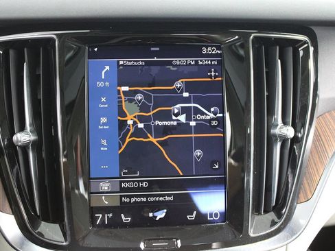 Used 2021 Volvo S60 T8 R-Design Expression AWD/4WD image 11