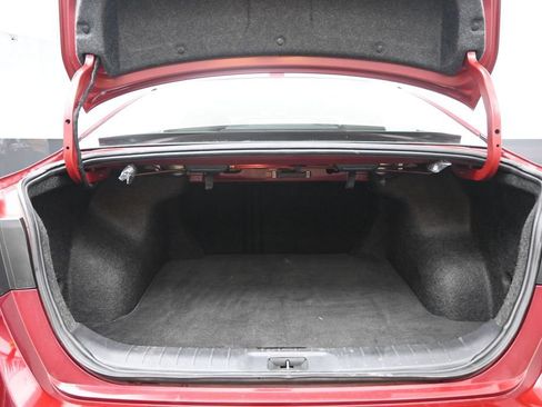 Used 2025 Nissan Altima 2.5 SV FWD image 26