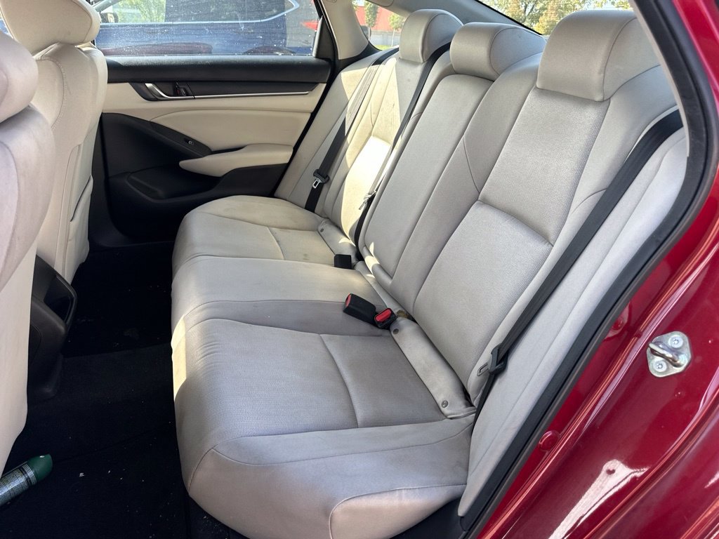 Used 2018 Honda Accord LX image 13