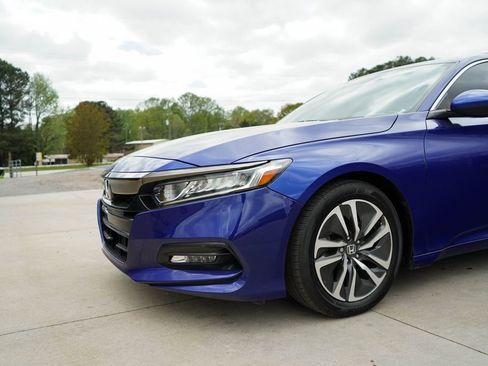 Used 2020 Honda Accord Sport image 10