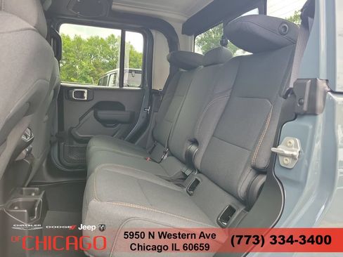New 2026 Jeep Gladiator Sport AWD/4WD image 9