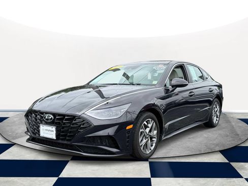 Certified 2023 Hyundai Sonata SEL FWD image 2