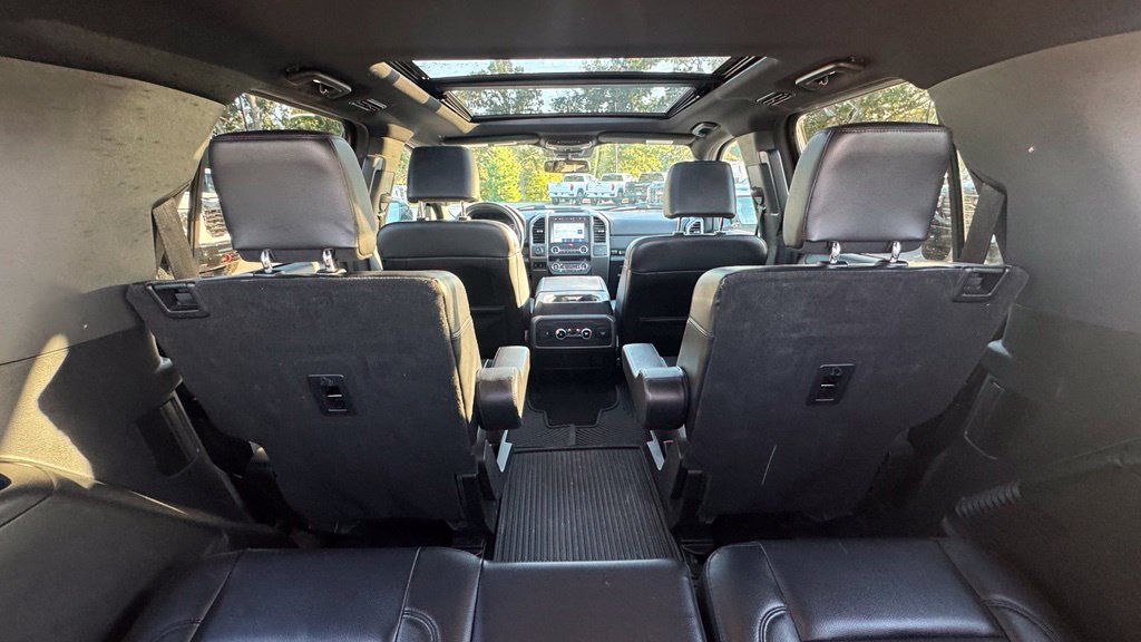 Used 2021 Ford Expedition XLT AWD/4WD image 5