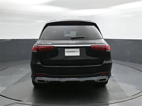 Used 2020 Mercedes-Benz GLS 580 4MATIC w/ Off-Road Package image 8